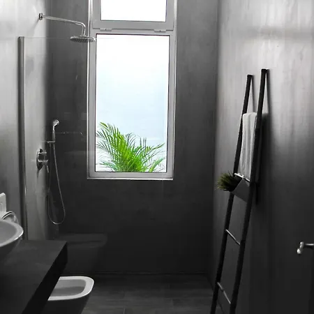 Hostel Atelier 3 - Boutique Λουλέ