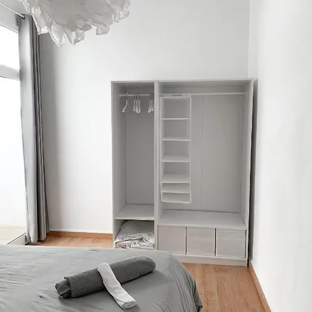 Hostel Atelier 3 - Boutique Λουλέ