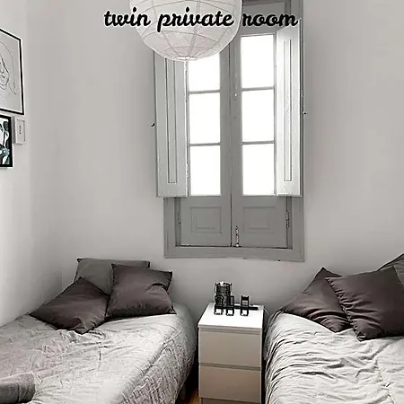 Hostel Atelier 3 - Boutique Loule